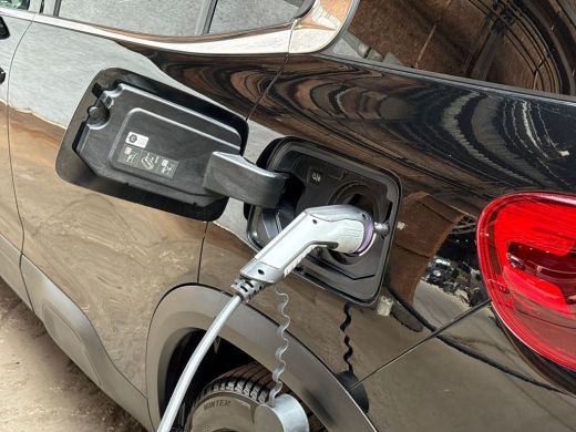 Citroën C5 Aircross 1.6 Plug-in Hybrid 225 Deluxe 225Pk Automaat (VIRTUAL COCKPIT, APPLE CARPLAY, LEDER, 360 CAMERA, ... ActivLease financial lease