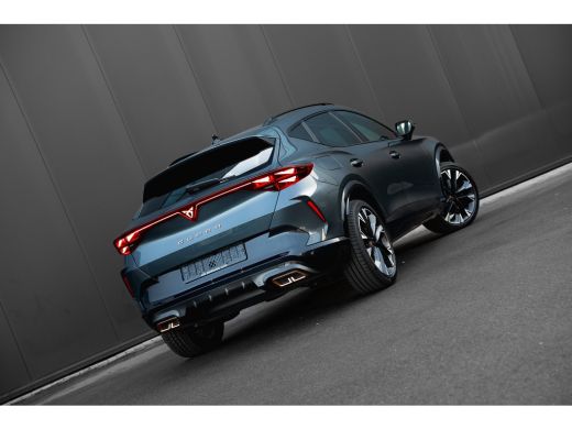 CUPRA Formentor 1.5 TSI e-Hybrid 272pk VZ Performance | Panoramadak | Trekhaak | Leder | Sennheiser | 360 Camera ActivLease financial lease