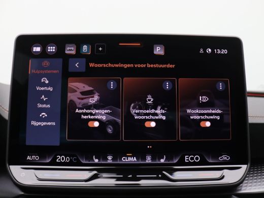 CUPRA Formentor 1.5 TSI e-Hybrid VZ Performance 272PK DSG Pano-Schuifdak, Trekhaak, 19" LM Velgen, Sennheiser Aud... ActivLease financial lease