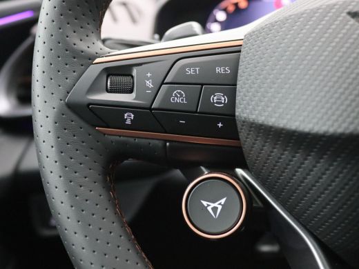 CUPRA Terramar 1.5 TSI e-Hybrid VZ Performance 272PK DSG Pano-Schuifdak, Trekhaak, 20" LM Velgen, Matrix-LED Ver... ActivLease financial lease