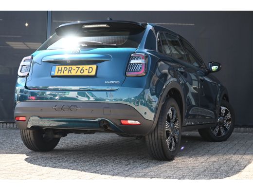 Fiat 600 1.2 Hybrid Urban 110pk | Pack Style + Comfort | Keyless-Entry | Achteruitrijcamera | Navigatie | ... ActivLease financial lease
