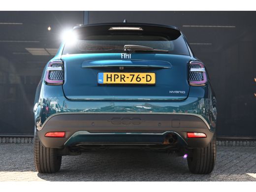 Fiat 600 1.2 Hybrid Urban 110pk | Pack Style + Comfort | Keyless-Entry | Achteruitrijcamera | Navigatie | ... ActivLease financial lease
