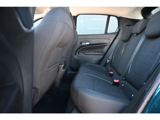 Fiat 600 1.2 Hybrid Urban 110pk | Pack Style + Comfort | Keyless-Entry | Achteruitrijcamera | Navigatie | ... ActivLease financial lease