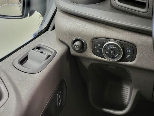 Ford Transit 2.0TDCI L2/H2 2X Schuifdeur 2800kg Trekkracht Euro 6! ActivLease financial lease