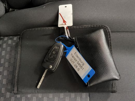 Ford Transit 2.0TDCI L2/H2 2X Schuifdeur 2800kg Trekkracht Euro 6! ActivLease financial lease