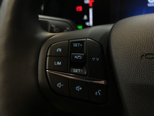 Ford Transit Courier 1.5 EcoBlue Trend Stoelverwarming | CarPlay | Climate | Cruise ActivLease financial lease