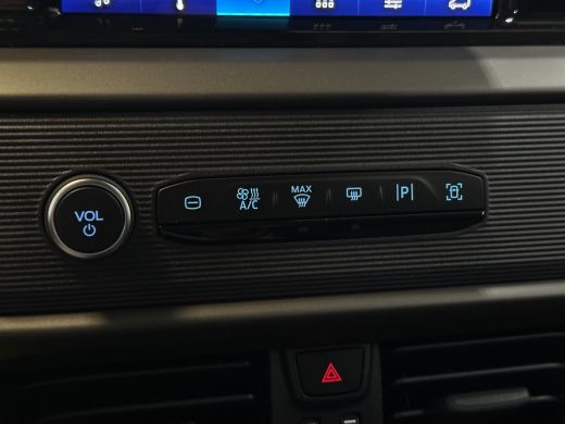 Ford Transit Courier 1.5 EcoBlue Trend Stoelverwarming | CarPlay | Climate | Cruise ActivLease financial lease