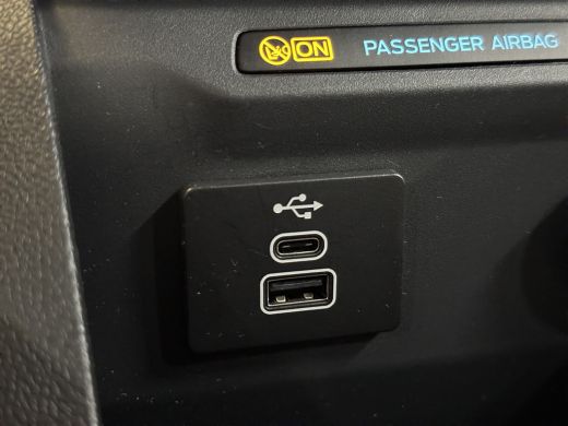 Ford Transit Courier 1.5 EcoBlue Trend Stoelverwarming | CarPlay | Climate | Cruise ActivLease financial lease