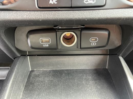 Hyundai i10 1.0 Comfort 5-deurs Automaat | LED KOMLAMPEN| APPLE CARPLAY/ANDROID AUTO| CRUISE CONTROL| BLUETOO... ActivLease financial lease