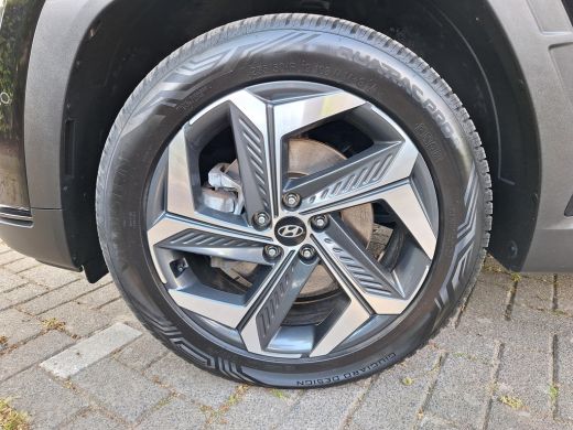 Hyundai Tucson 1.6 T-GDI HEV Premium | Trekhaak 1.650kg! | Climate Control 3 zone | Rijklaarprijs ! ActivLease financial lease