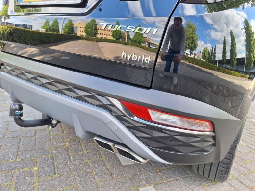 Hyundai Tucson 1.6 T-GDI HEV Premium | Trekhaak 1.650kg! | Climate Control 3 zone | Rijklaarprijs ! ActivLease financial lease