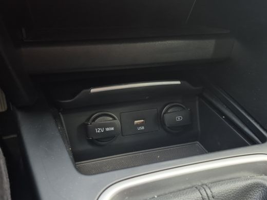 Kia Ceed 1.5 T-GDi DynamicLine 160pk | Trekhaak | Full LED | Camera | Adaptive CC | Carplay/android auto | ActivLease financial lease