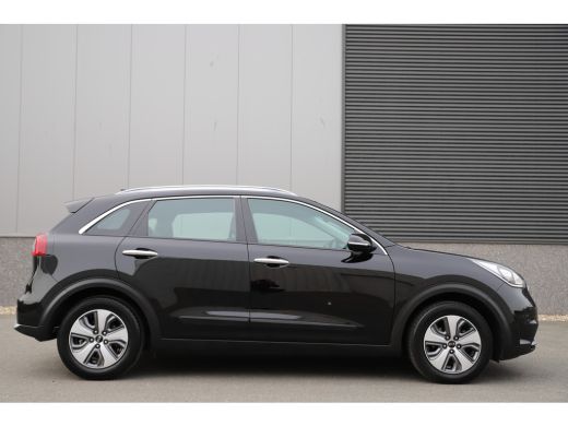 Kia Niro 1.6 GDi Hybrid DynamicLine/Half-leder/Trekhaak/Carplay/Camera/Led ActivLease financial lease