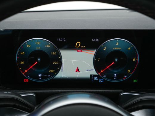 Mercedes-Benz 200-klasse 200 d ( VAN ) Premium AMG-SportPack Aut. *LEATHER-MICROFIBRE | FULL-LED | AMBIENT-LIGHT | WIDE-SC... ActivLease financial lease