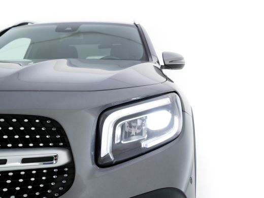 Mercedes-Benz 200-klasse 200 d ( VAN ) Premium AMG-SportPack Aut. *LEATHER-MICROFIBRE | FULL-LED | AMBIENT-LIGHT | WIDE-SC... ActivLease financial lease