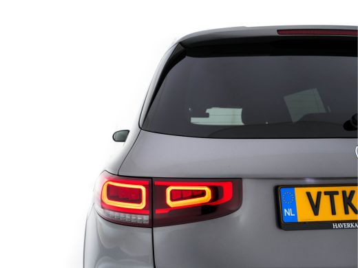 Mercedes-Benz 200-klasse 200 d ( VAN ) Premium AMG-SportPack Aut. *LEATHER-MICROFIBRE | FULL-LED | AMBIENT-LIGHT | WIDE-SC... ActivLease financial lease