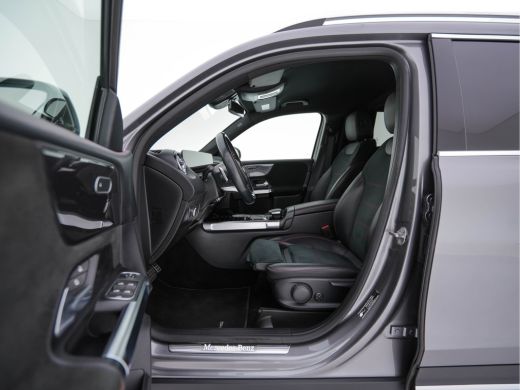 Mercedes-Benz 200-klasse 200 d ( VAN ) Premium AMG-SportPack Aut. *LEATHER-MICROFIBRE | FULL-LED | AMBIENT-LIGHT | WIDE-SC... ActivLease financial lease