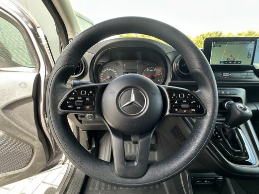 Mercedes-Benz Citan 110 CDI AUTOMAAT / ** 14.078 KM ** / CAMERA / TREKHAAK / CRUISE / AIRCO / CARPLAY ActivLease financial lease