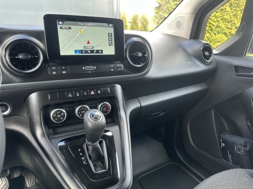 Mercedes-Benz Citan 110 CDI AUTOMAAT / ** 14.078 KM ** / CAMERA / TREKHAAK / CRUISE / AIRCO / CARPLAY ActivLease financial lease