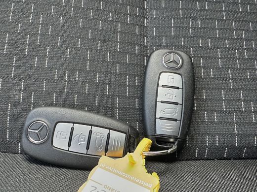 Mercedes-Benz Citan 110 CDI AUTOMAAT / ** 14.078 KM ** / CAMERA / TREKHAAK / CRUISE / AIRCO / CARPLAY ActivLease financial lease