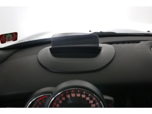 Mini Cooper Cabrio 1.5 Cooper Chili Serious Business | Stoelverwarming | Camera | Head-Up | Climate Control | Leder ... ActivLease financial lease