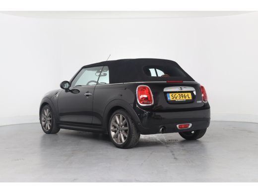 Mini Cooper Cabrio 1.5 Cooper Chili Serious Business | Stoelverwarming | Camera | Head-Up | Climate Control | Leder ... ActivLease financial lease