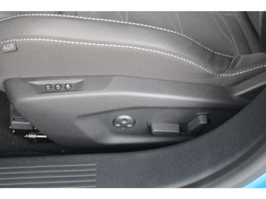 Opel Astra GS - Hybrid | Afneembare trekhaak | Alcantara bekleding | Elektr. vertsel. stoel(en) | 18" lichtm... ActivLease financial lease