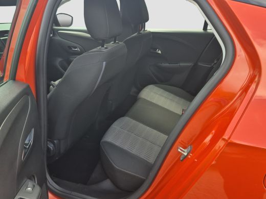 Opel Corsa 1.2 Edition 101pk | Parkeersensoren | Carplay/android auto | DAB | LED | ActivLease financial lease