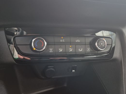 Opel Corsa 1.2 Edition 101pk | Parkeersensoren | Carplay/android auto | DAB | LED | ActivLease financial lease