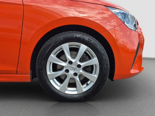 Opel Corsa 1.2 Edition 101pk | Parkeersensoren | Carplay/android auto | DAB | LED | ActivLease financial lease