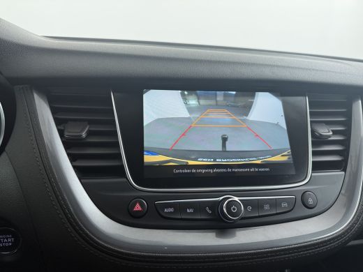 Opel Grandland X 1.6 Turbo Hybrid Business Edition / Navigatie / Camera / Parkeersensoren / ECC / Carplay / 18'' LMV ActivLease financial lease
