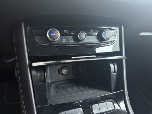 Opel Grandland X 1.6 Turbo Hybrid Business Edition / Navigatie / Camera / Parkeersensoren / ECC / Carplay / 18'' LMV ActivLease financial lease