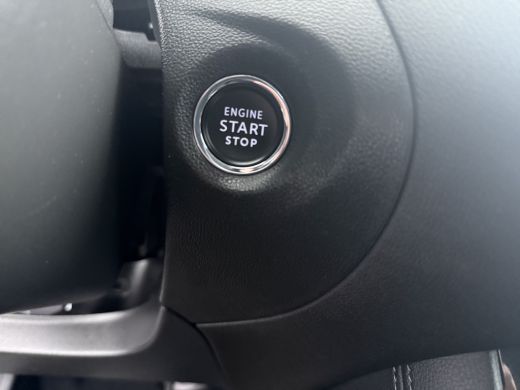 Opel Grandland X 1.6 Turbo Hybrid Business Edition / Navigatie / Camera / Parkeersensoren / ECC / Carplay / 18'' LMV ActivLease financial lease