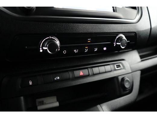 Opel Vivaro Innovation 2.0 CDTi L2H1 177 PK Automaat-8 Airco | Camera | Adaptive Cruise | LM Velgen | Apple C... ActivLease financial lease