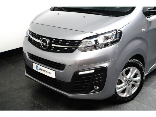 Opel Vivaro Innovation 2.0 CDTi L2H1 177 PK Automaat-8 Airco | Camera | Adaptive Cruise | LM Velgen | Apple C... ActivLease financial lease