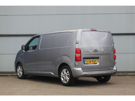 Opel Vivaro L2H1 180 PK Innovation AUT. | Camera | Airco | Cruise C. | BLIS | Park Assist V&A | CarPlay | Nav... ActivLease financial lease