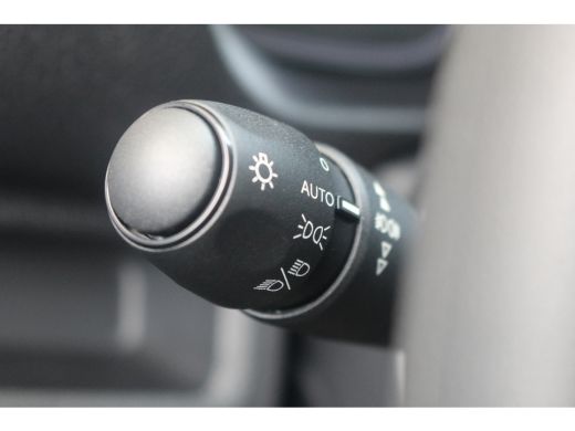 Opel Vivaro L2H1 180 PK Innovation AUT. | Camera | Airco | Cruise C. | BLIS | Park Assist V&A | CarPlay | Nav... ActivLease financial lease