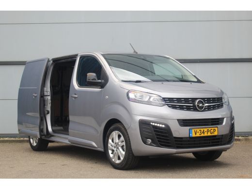 Opel Vivaro L2H1 180 PK Innovation AUT. | Camera | Airco | Cruise C. | BLIS | Park Assist V&A | CarPlay | Nav... ActivLease financial lease
