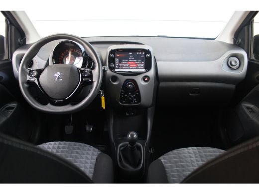 Peugeot 108 1.0 e-VTi Active | Camera | Carplay | Airco | DAB | Bluetooth | Camera | Carplay | Airco | DAB | ... ActivLease financial lease
