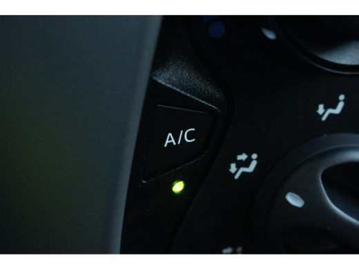 Peugeot 108 1.0 e-VTi Active | Camera | Carplay | Airco | DAB | Bluetooth | Camera | Carplay | Airco | DAB | ... ActivLease financial lease