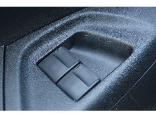 Peugeot 108 1.0 e-VTi Active | Camera | Carplay | Airco | DAB | Bluetooth | Camera | Carplay | Airco | DAB | ... ActivLease financial lease