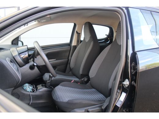 Peugeot 108 1.0 e-VTi Active | Camera | Carplay | Airco | DAB | Bluetooth | Camera | Carplay | Airco | DAB | ... ActivLease financial lease