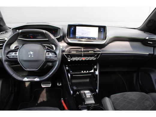 Peugeot 2008 1.2 PureTech GT Pack | Automaat | Navigatie | Camera | Panorama/schuifdak | Alcantara | Focal | 1... ActivLease financial lease