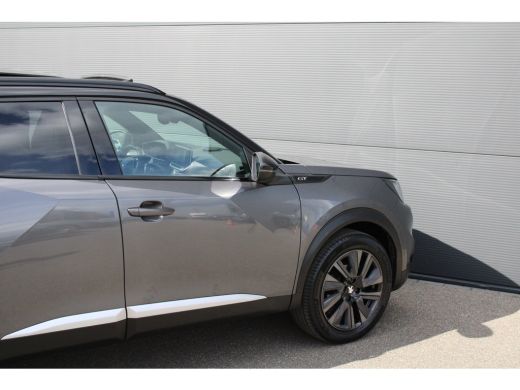 Peugeot 2008 1.2 PureTech GT Pack | Automaat | Navigatie | Camera | Panorama/schuifdak | Alcantara | Focal | 1... ActivLease financial lease