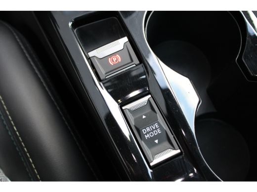 Peugeot 208 1.2 PureTech GT Pack | Navigatie | Camera | Panoramadak | Stoelverwarming | Apple carplay | Full ... ActivLease financial lease