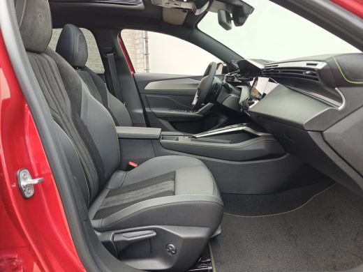 Peugeot 308 SW 1.6 Plug-in Hybrid 195 GT | 7,4 kW lader | Achteropkomend verkeer waarschuwing | Achteruitrijc... ActivLease financial lease