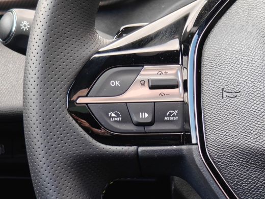 Peugeot 308 SW 1.6 Plug-in Hybrid 195 GT | 7,4 kW lader | Achteropkomend verkeer waarschuwing | Achteruitrijc... ActivLease financial lease