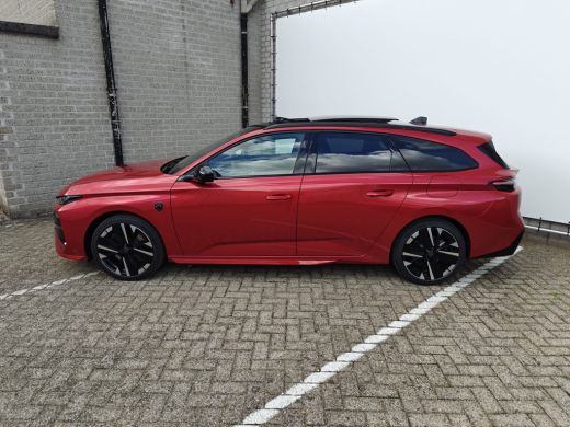 Peugeot 308 SW 1.6 Plug-in Hybrid 195 GT | 7,4 kW lader | Achteropkomend verkeer waarschuwing | Achteruitrijc... ActivLease financial lease
