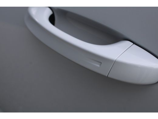 Peugeot 308 SW 1.6 Plug-in Hybrid 195 GT | Automaat | Navigatie | Camera | Panorama/schuifdak | Focal | Nieuw... ActivLease financial lease