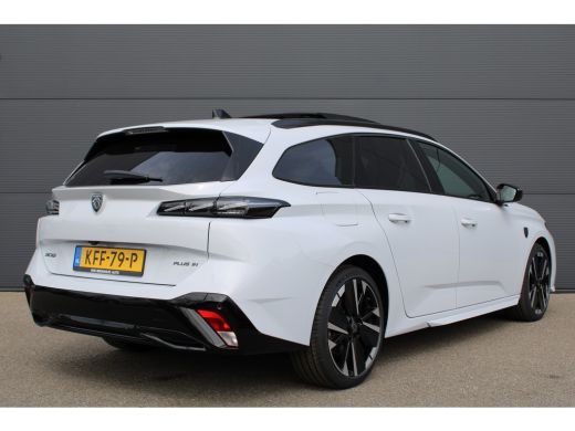 Peugeot 308 SW 1.6 Plug-in Hybrid 195 GT | Automaat | Navigatie | Camera | Panorama/schuifdak | Focal | Nieuw... ActivLease financial lease